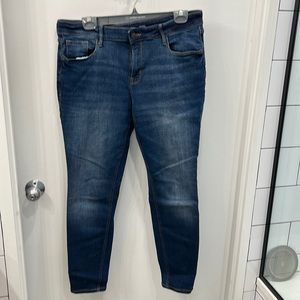 Old Navy Rockstar Super Skinny Mid Rise